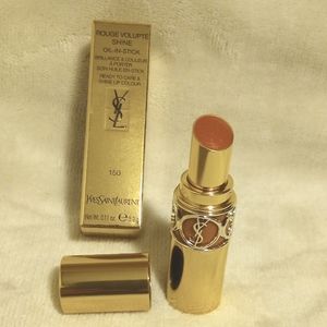 Yves Saintt Laurent Rouge Volupté lipstick color 150 Nude Lingerie